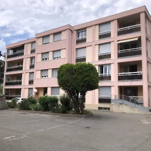  Appartement Avec Terrasse Au Coeur De L'ardèche