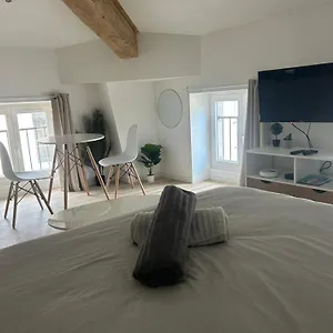  Appartement En Centre Avec Vue Rhone